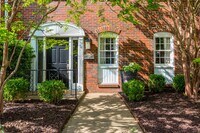 Building Photo - Elegant, updated Pleasant Valley townhome in the heart of WLR