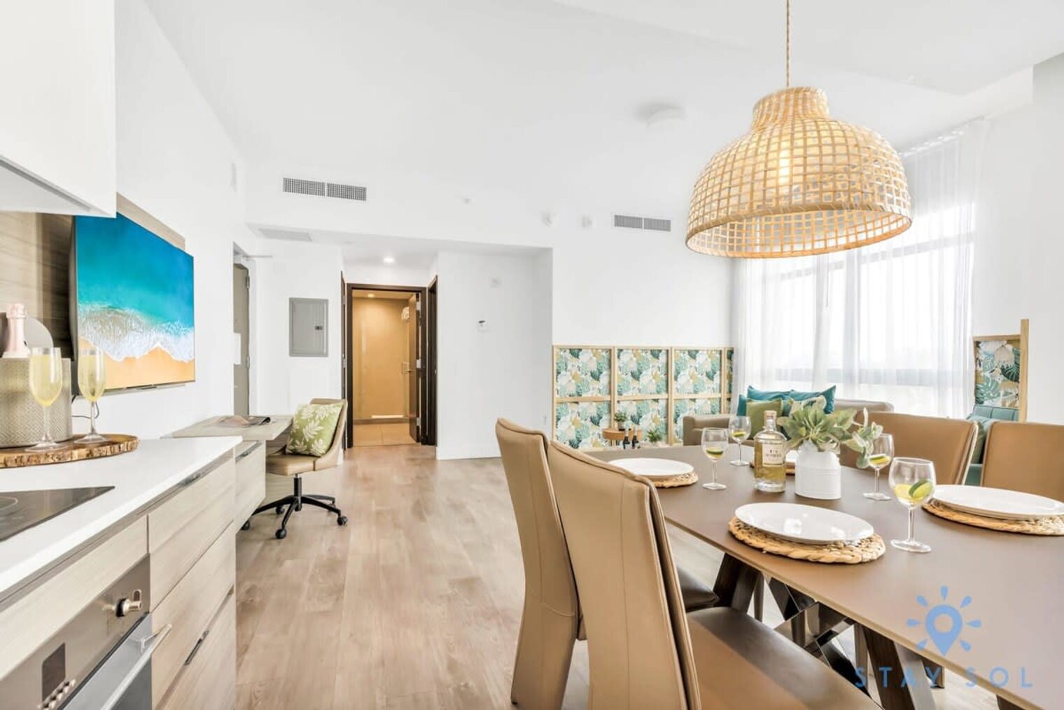 Building Photo - 777 N Ocean Dr