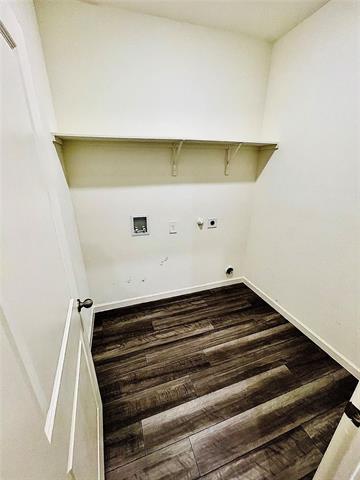 Building Photo - 743 Camden Dr