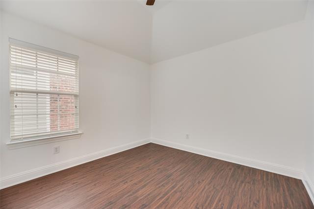 Building Photo - 1622 Mammoth Dr