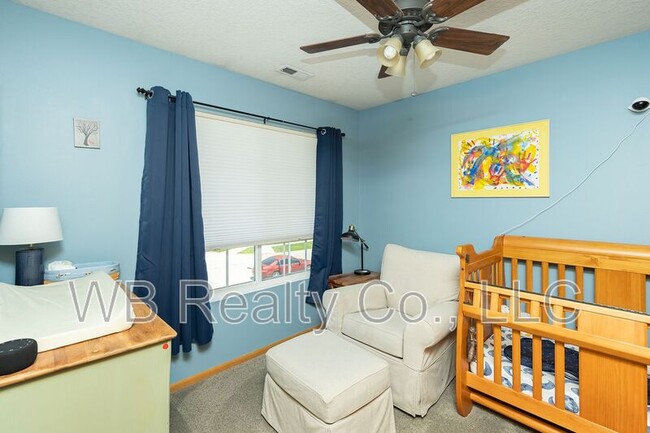 Building Photo - 10202 Catalina Dr