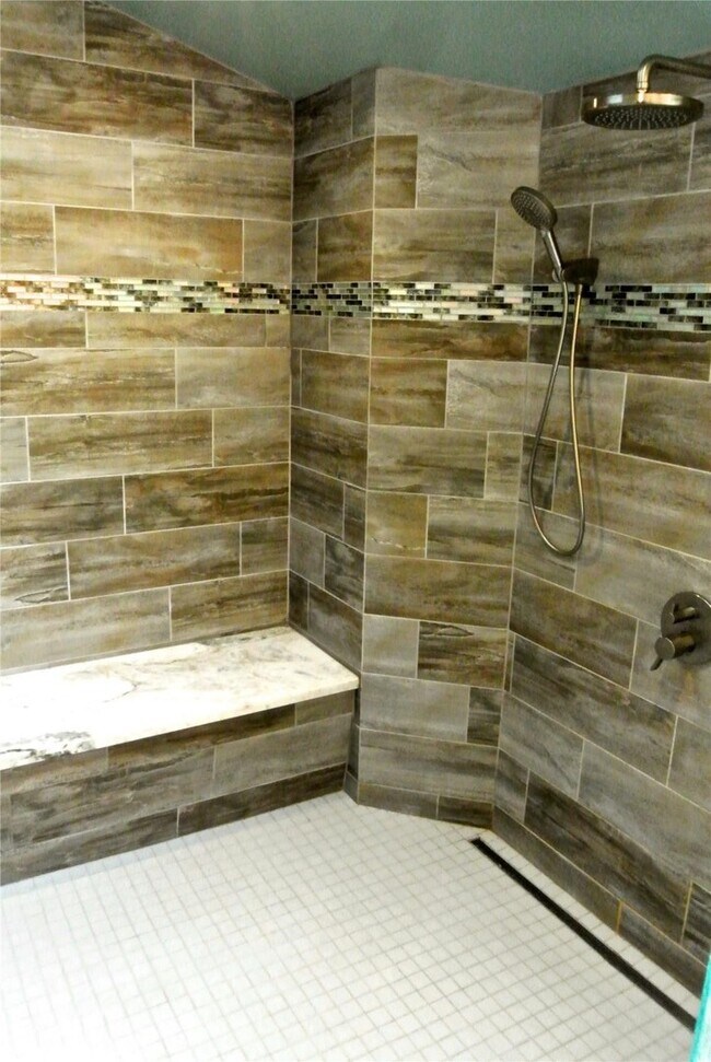 Building Photo - 419c Kawailoa Rd