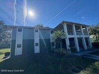 Building Photo - 2232 Flower Tree Cir