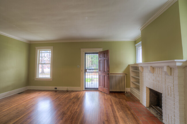 Building Photo - 224/226 Willett
