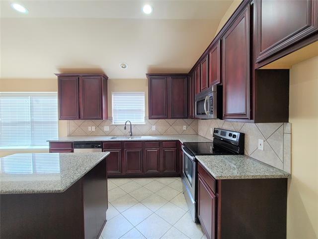 Building Photo - 6256 Chalk Hollow Dr