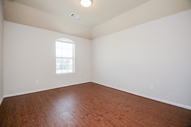 Building Photo - 7418 Wilson Reach Ln