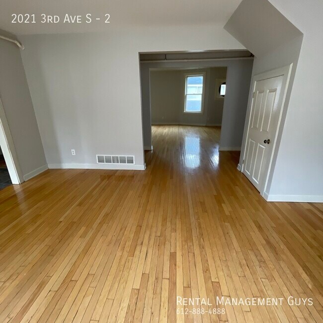 Building Photo - 2021 3rd Ave S