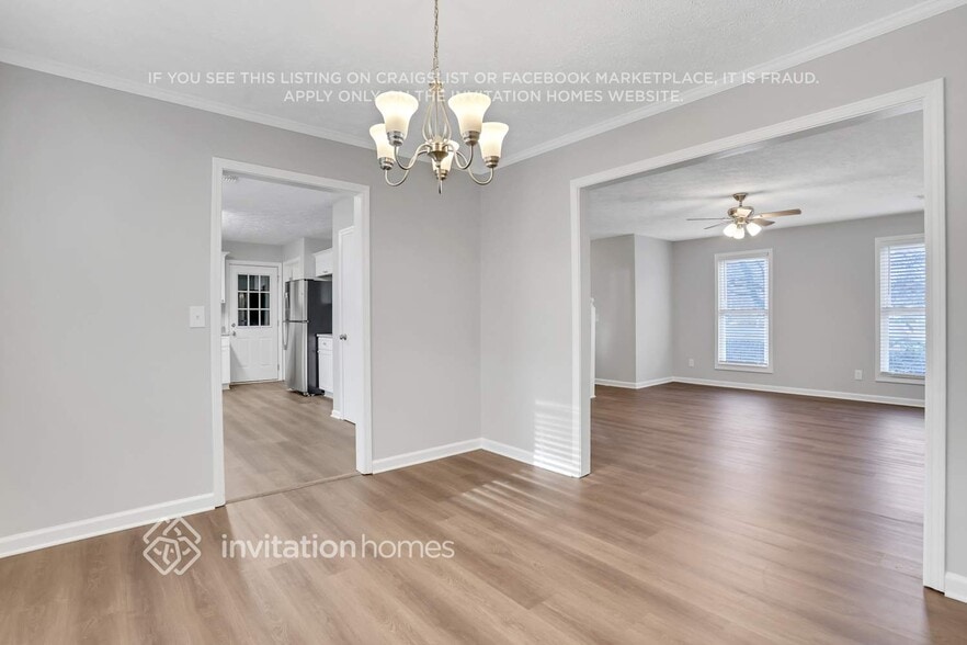 Building Photo - 104 River Oaks Dr