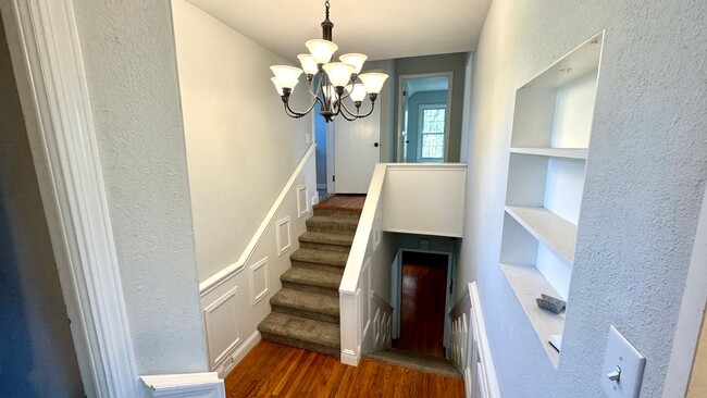 Building Photo - Timeless Two-Story Home with Modern Comfor...