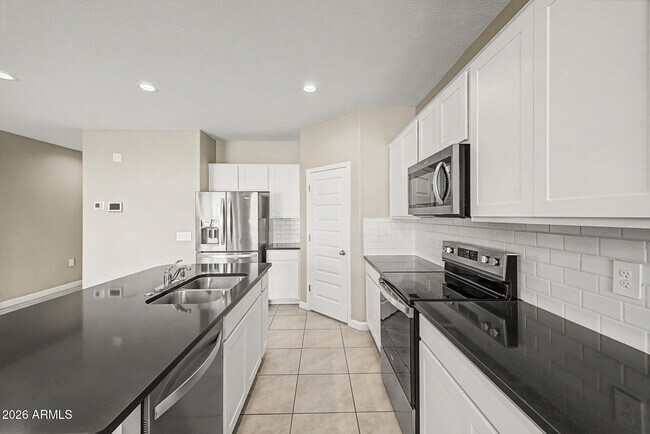 Building Photo - 24056 W Watkins St