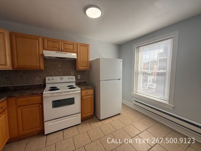 Building Photo - 241-43 W Queen Ln