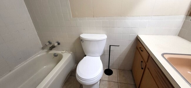 Building Photo - 3 Bedroom home in Southeast Springfield fo...