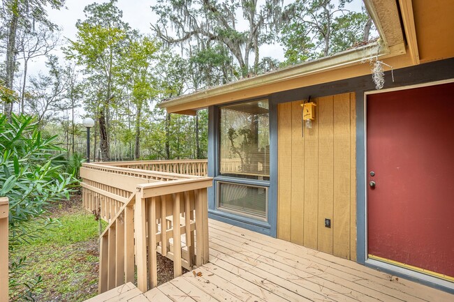 Building Photo - Wakulla River Retreat Vacation Rental