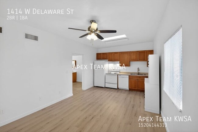 Building Photo - 1414 W Delaware St