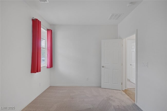 Building Photo - 489 Intonation St
