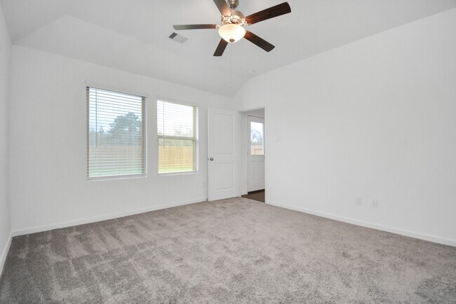 Building Photo - 15811 Bremore Dr