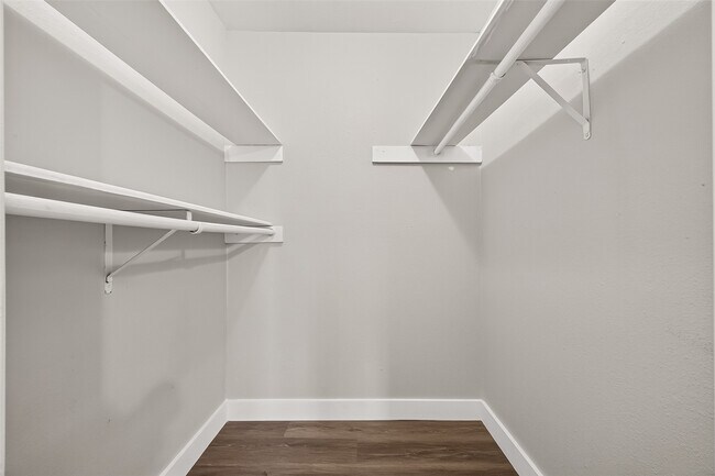 Building Photo - 11202 Bandlon Dr