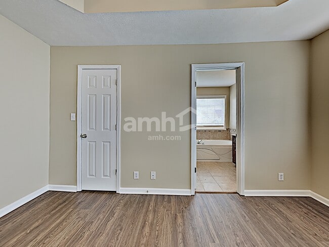 Building Photo - 3647 Cindy Jo Dr S