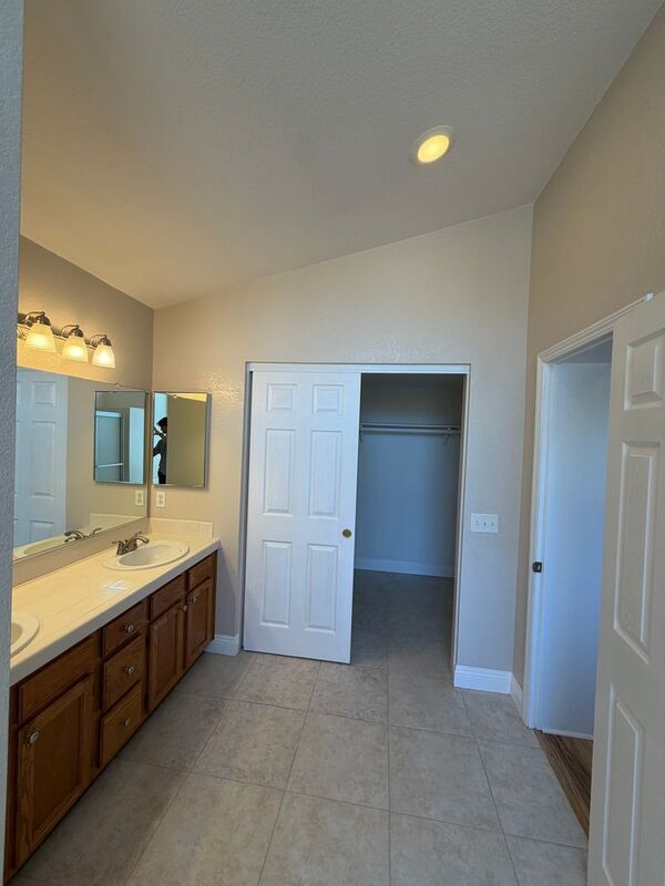Building Photo - 22822 Kuka Cir
