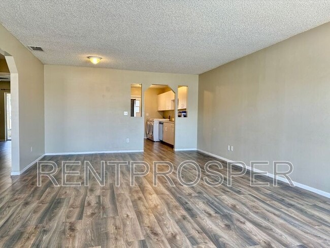 Building Photo - 350 Winter Ridge Blvd
