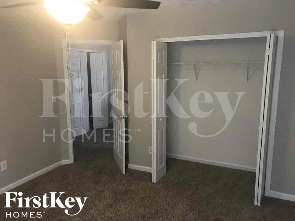 Building Photo - 7368 Taloga Ln