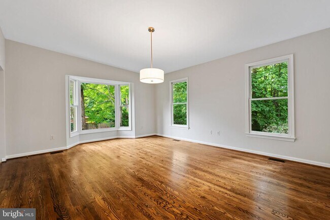 Building Photo - 6506 Bellamine Ct