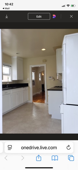 Building Photo - 3938 Tivoli Ave