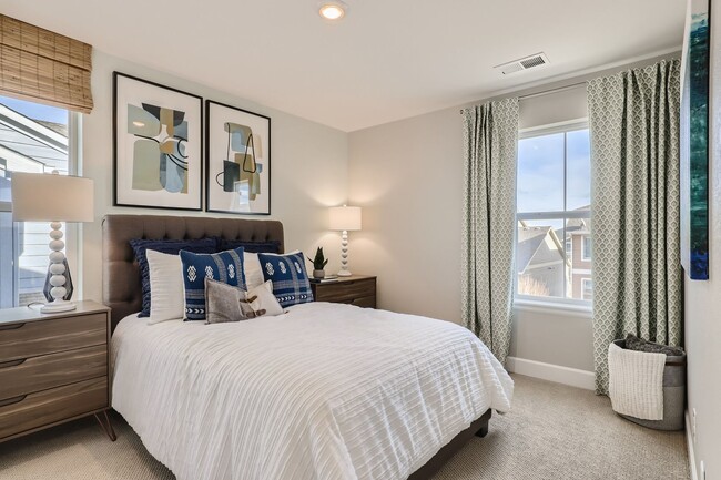 Building Photo - New 3 BDR Arvada Home Convenient to Everything