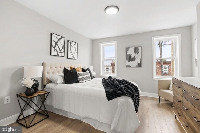 Building Photo - 2571 Coral St