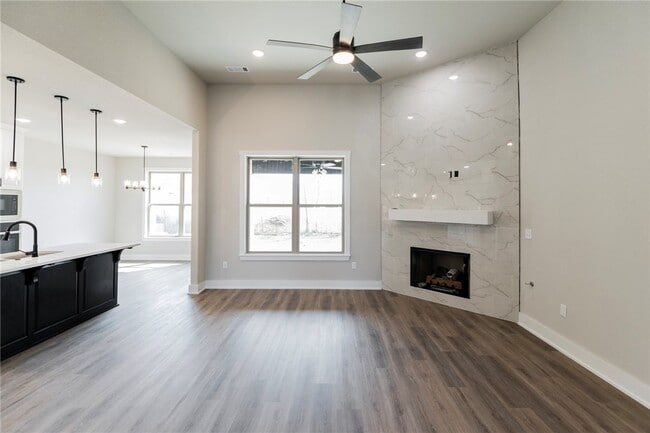 Building Photo - 808 Kelley Ann St