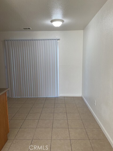 Building Photo - 16784 Sultana St