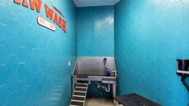 Building Photo - 2401 Aldrich St