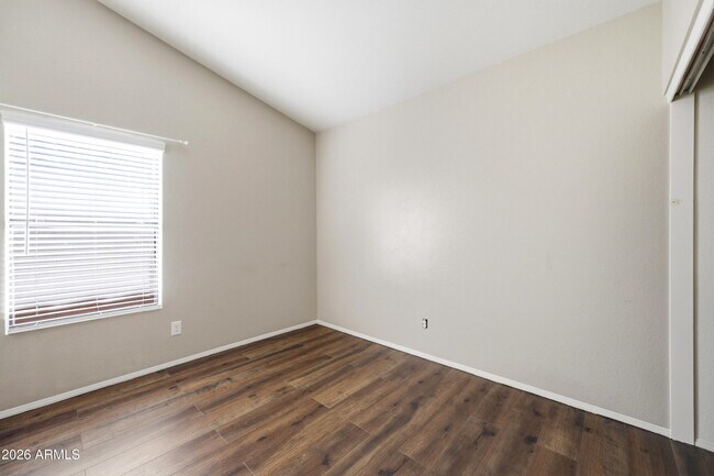 Building Photo - 7239 W Morrow Dr