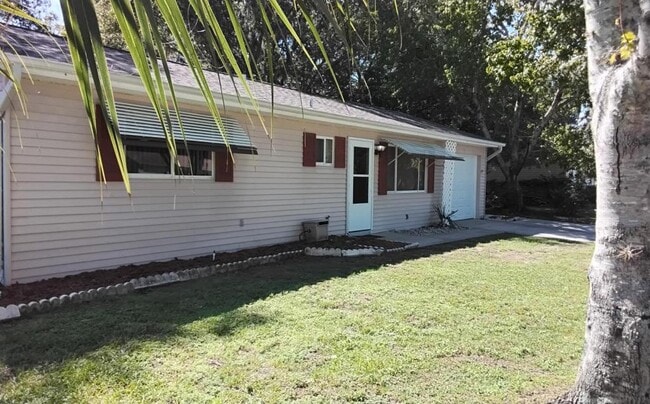 Building Photo - 8328 SW 106th Pl