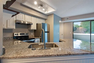 Building Photo - 5250 S Huron Way