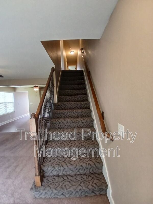 Building Photo - 21616 Westover Ct