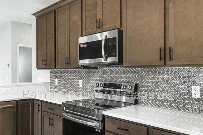 Building Photo - 203 Alyssa Ave