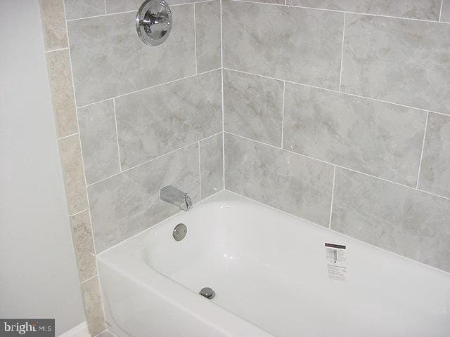 Building Photo - 106 Chester St