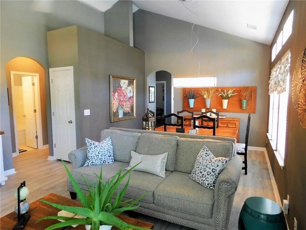living room - 351 Pinehurst Way