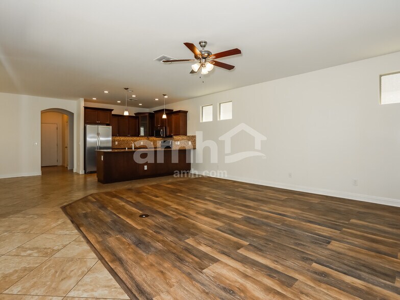 Building Photo - 3470 E Orchid Ln