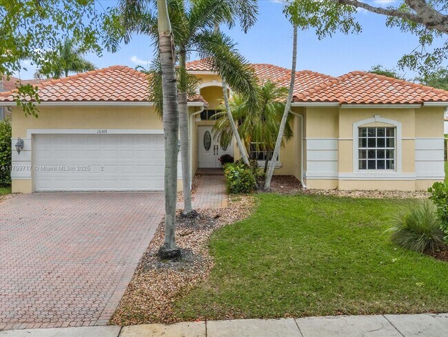 Primary Photo - 16305 NW 15th St