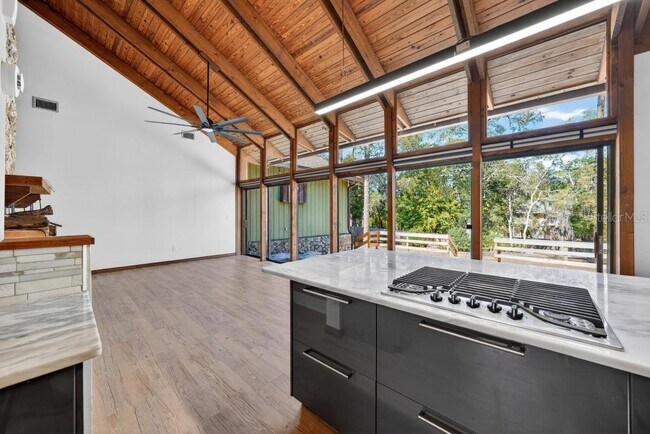 Building Photo - 234 Duncan Trail