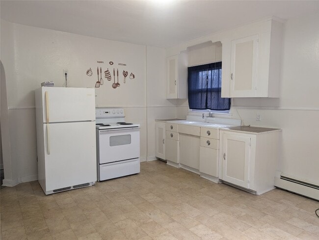 Building Photo - 327 Lower Stella Ireland Rd