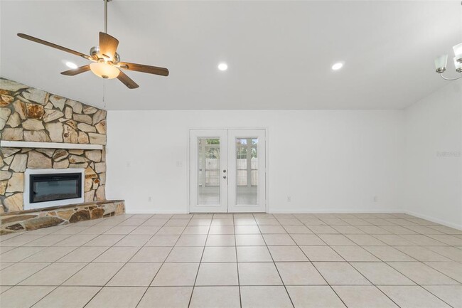 Building Photo - 7581 Kelsey Dr