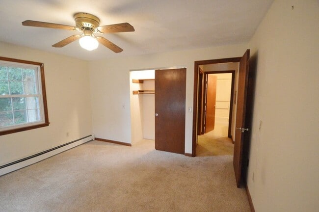 Building Photo - Holden: 2 Bed 1 Bath, Heat & Hot Water Inc...