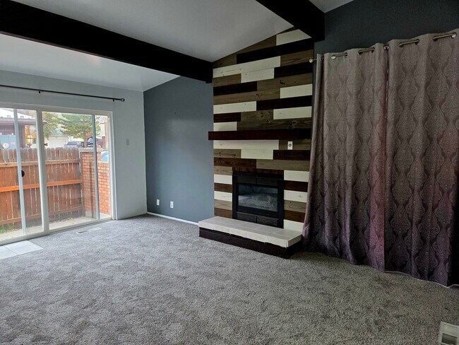 Building Photo - 1968 E 5850 S