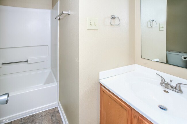 Building Photo - 2378 Harvest Moon Dr