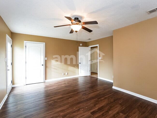 Building Photo - 3758 Gray Fox Dr