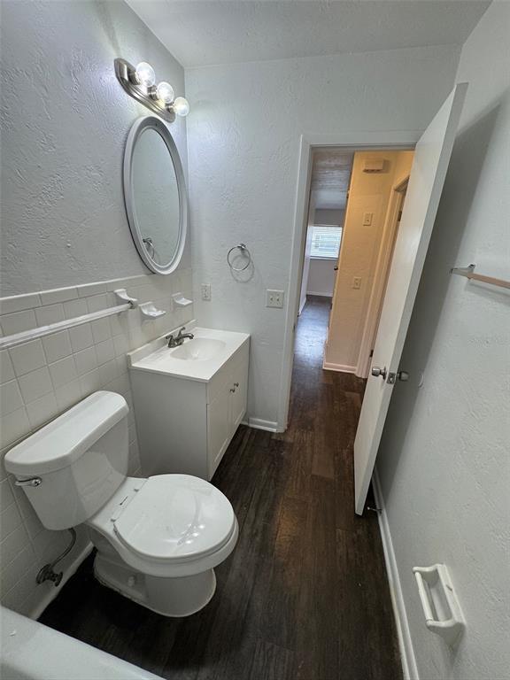 Building Photo - 1703 NE 70th St