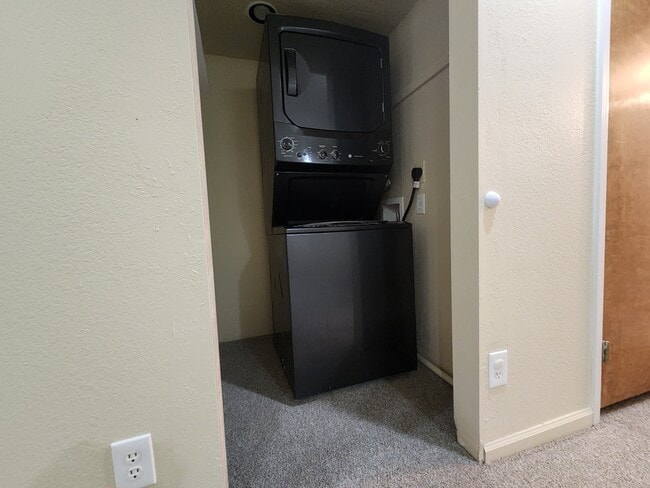 Building Photo - 1197 W 133rd Way